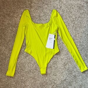 Lululemon Wundermost Ultra-Soft Nulu Square-Neck Long-Sleeve Bodysuit LCHN XS